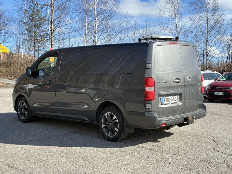 Opel Vivaro vaihtoauto