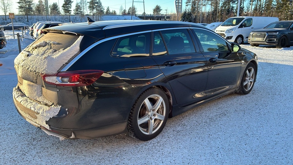 Opel Insignia vaihtoauto