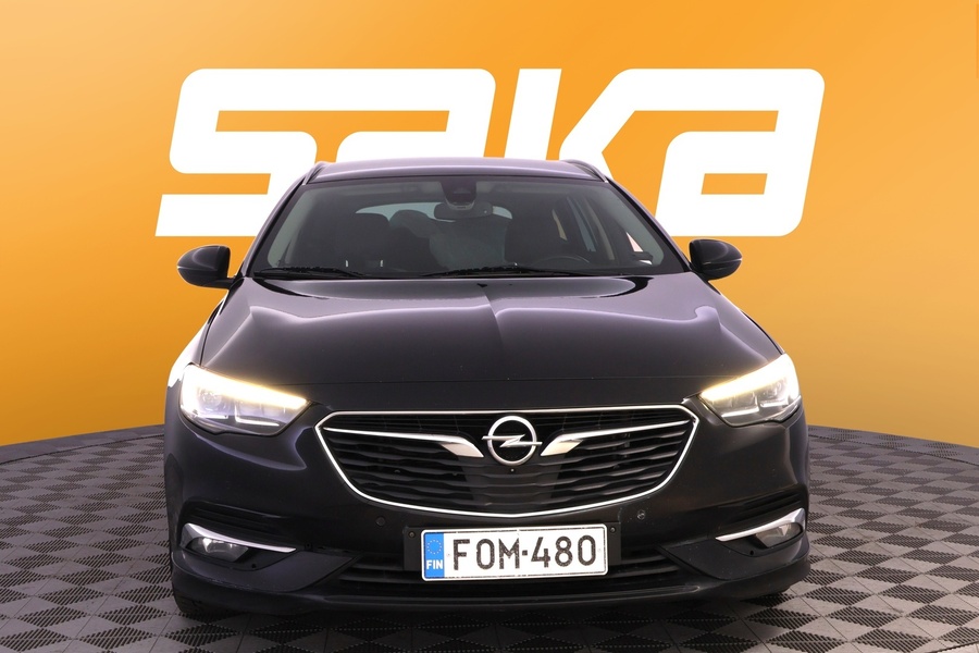 Opel Insignia vaihtoauto