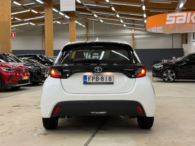 Toyota Yaris vaihtoauto