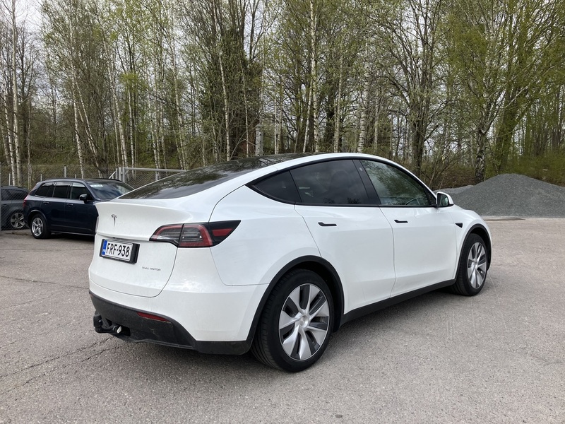 Tesla Model Y vaihtoauto