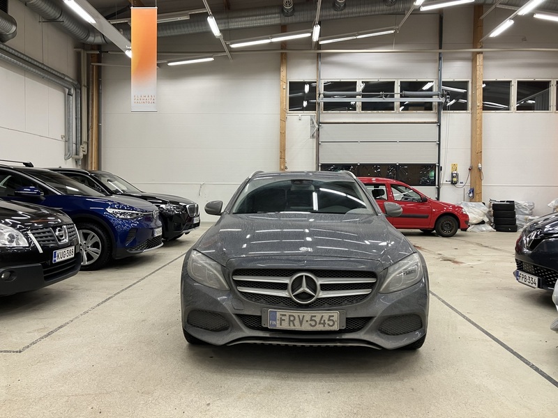 Mercedes-Benz C vaihtoauto