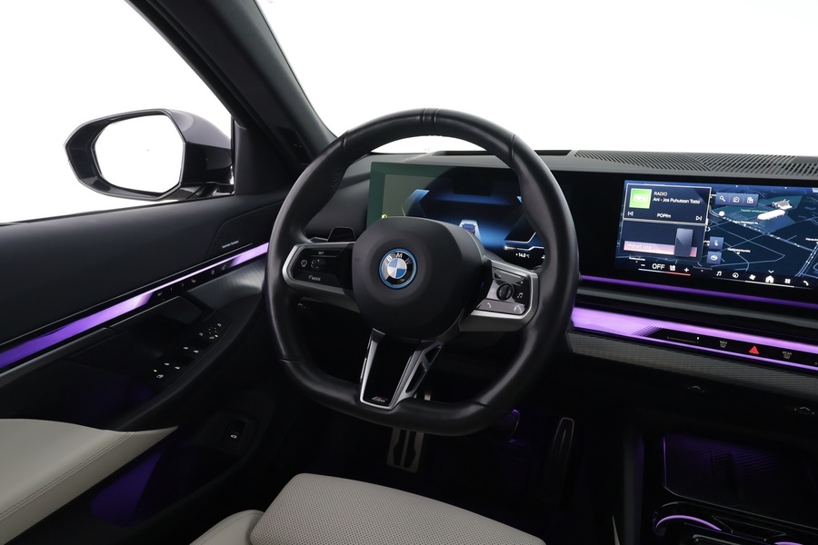 BMW i5 vaihtoauto