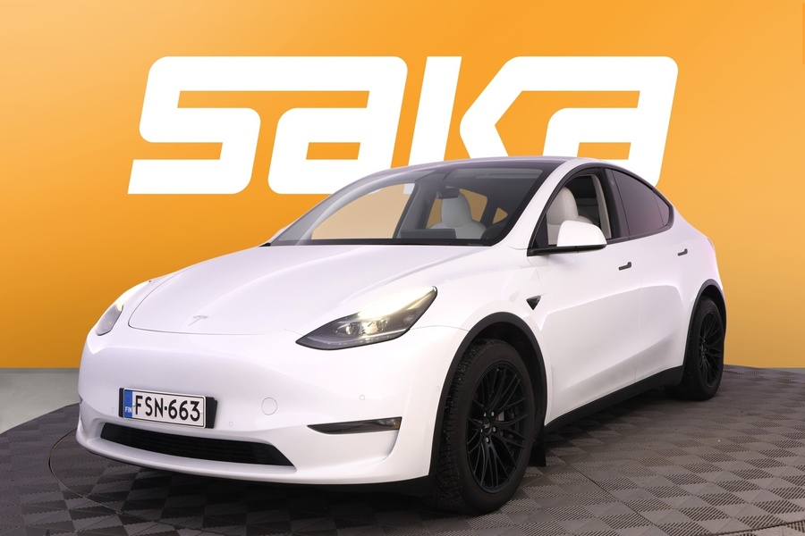Tesla Model Y vaihtoauto