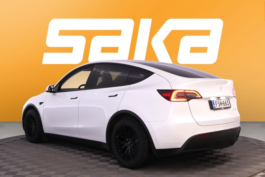 Tesla Model Y vaihtoauto