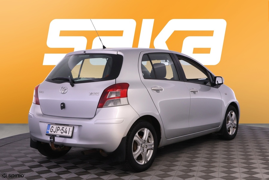 Toyota Yaris vaihtoauto