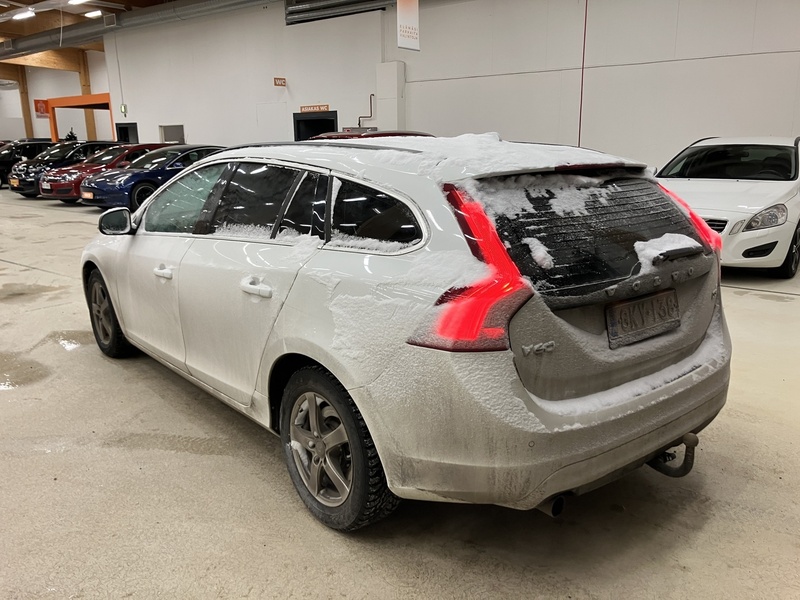 Volvo V60 vaihtoauto