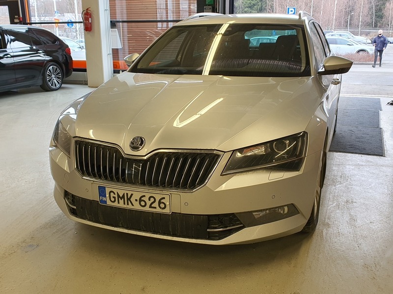 Skoda Superb vaihtoauto