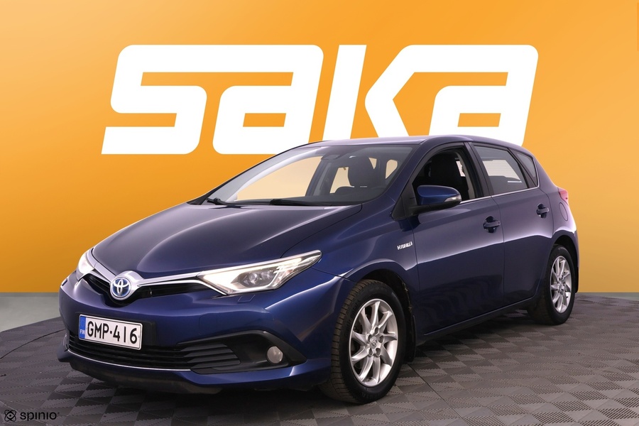 Toyota Auris vaihtoauto