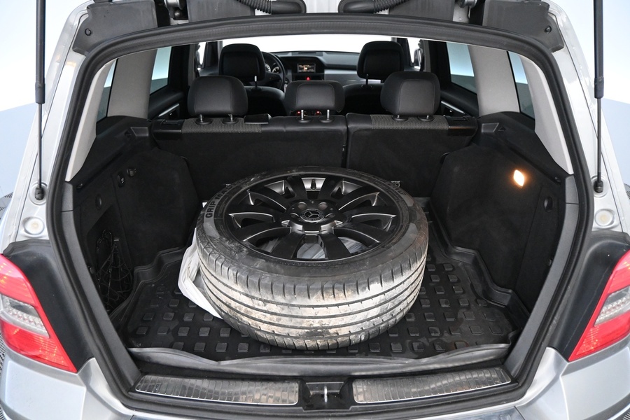 Mercedes-Benz GLK vaihtoauto