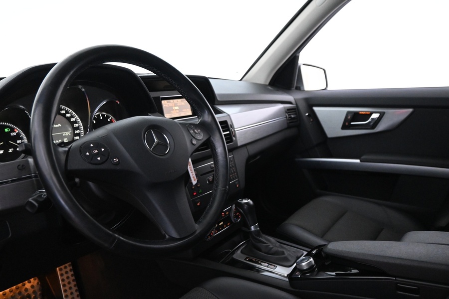 Mercedes-Benz GLK vaihtoauto