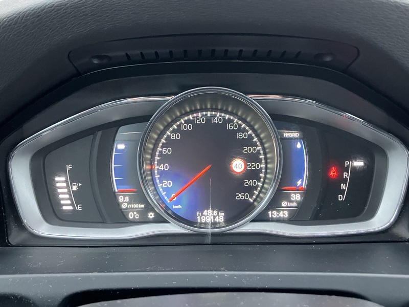 Volvo V60 vaihtoauto