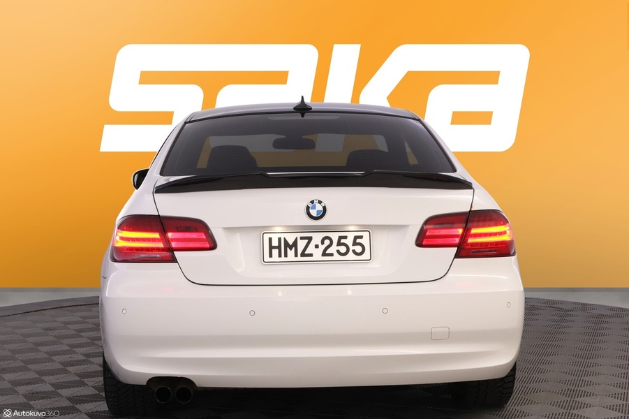 BMW 330 vaihtoauto