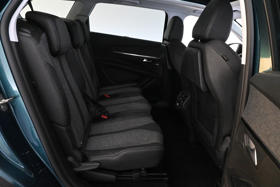 Peugeot 5008 vaihtoauto