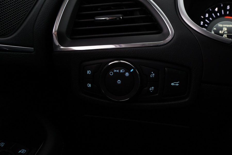 Ford S-MAX vaihtoauto