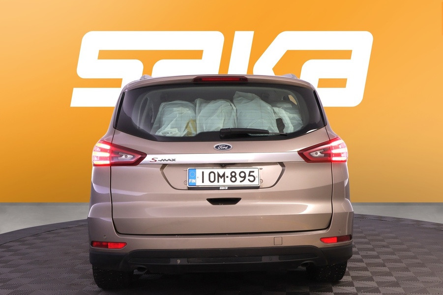 Ford S-MAX vaihtoauto