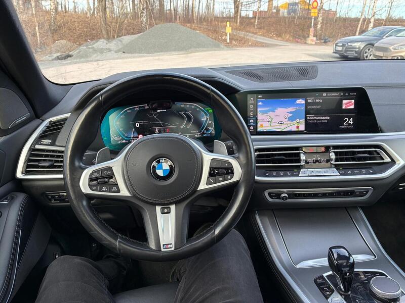 BMW X5 vaihtoauto