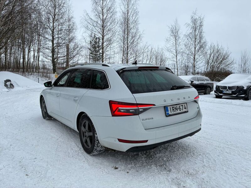 Skoda Superb vaihtoauto
