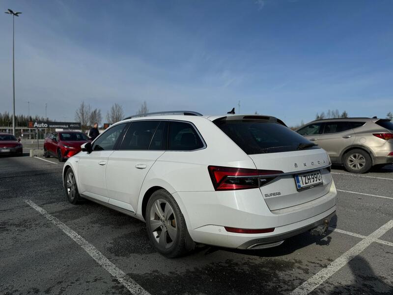 Skoda Superb vaihtoauto