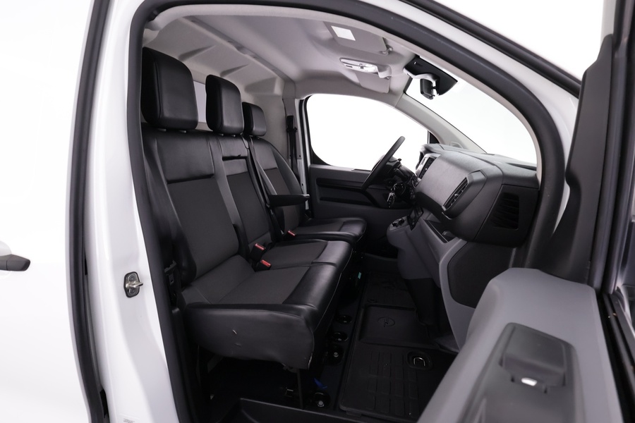 Opel Vivaro vaihtoauto