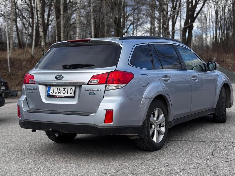 Subaru Outback vaihtoauto