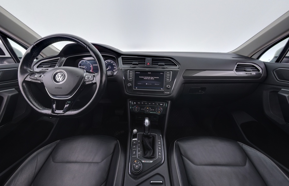 Volkswagen Tiguan vaihtoauto