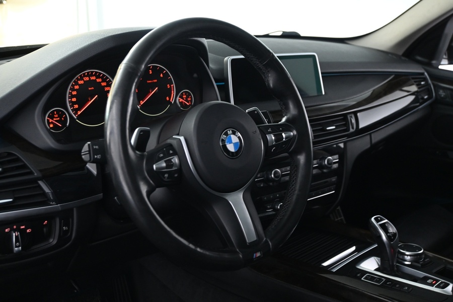 BMW X5 vaihtoauto