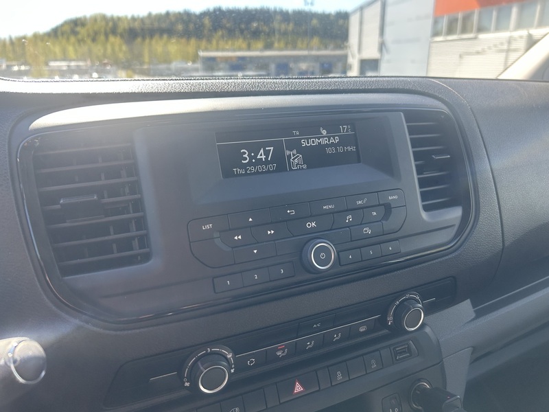 Opel Vivaro vaihtoauto