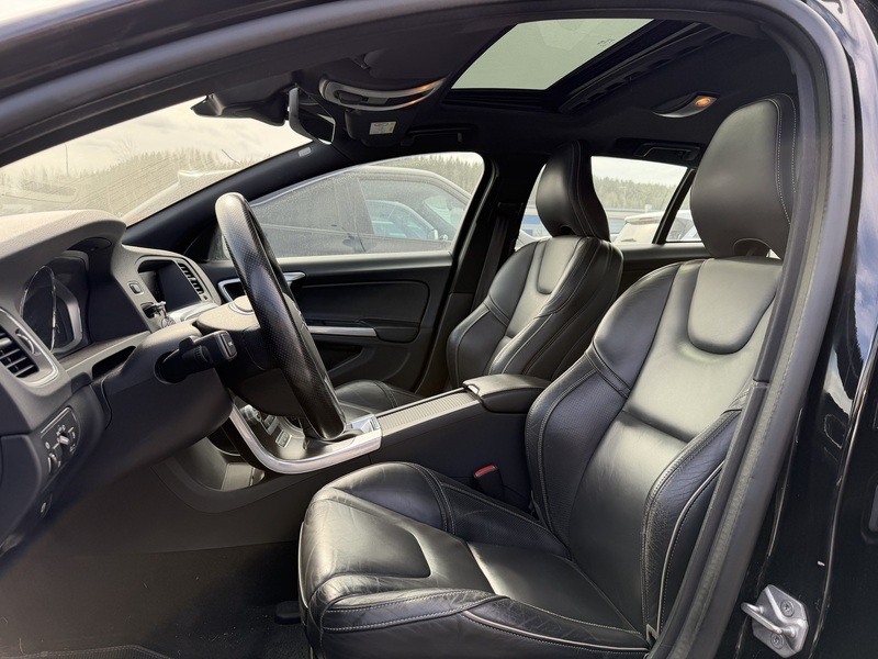 Volvo V60 vaihtoauto