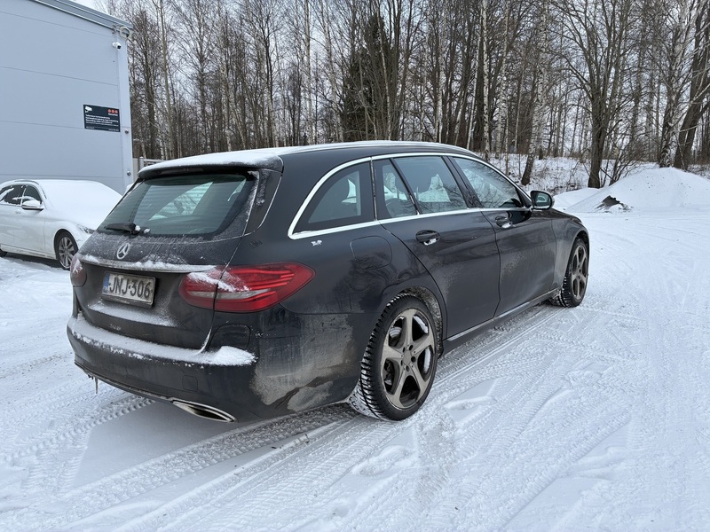 Mercedes-Benz C vaihtoauto