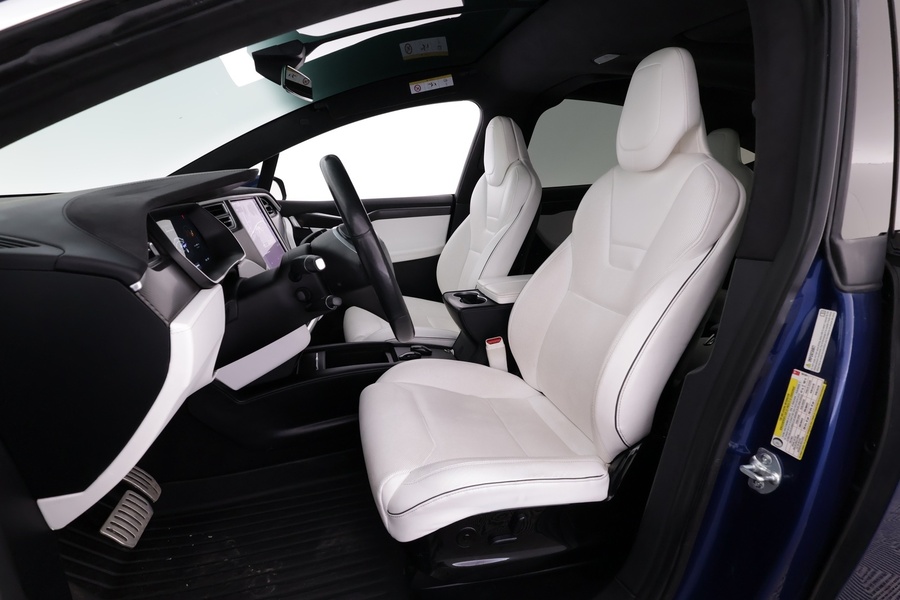 Tesla Model X vaihtoauto