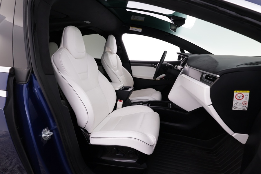 Tesla Model X vaihtoauto