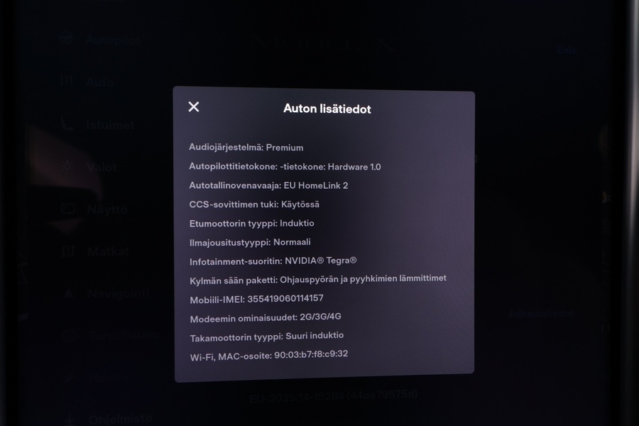 Tesla Model X vaihtoauto