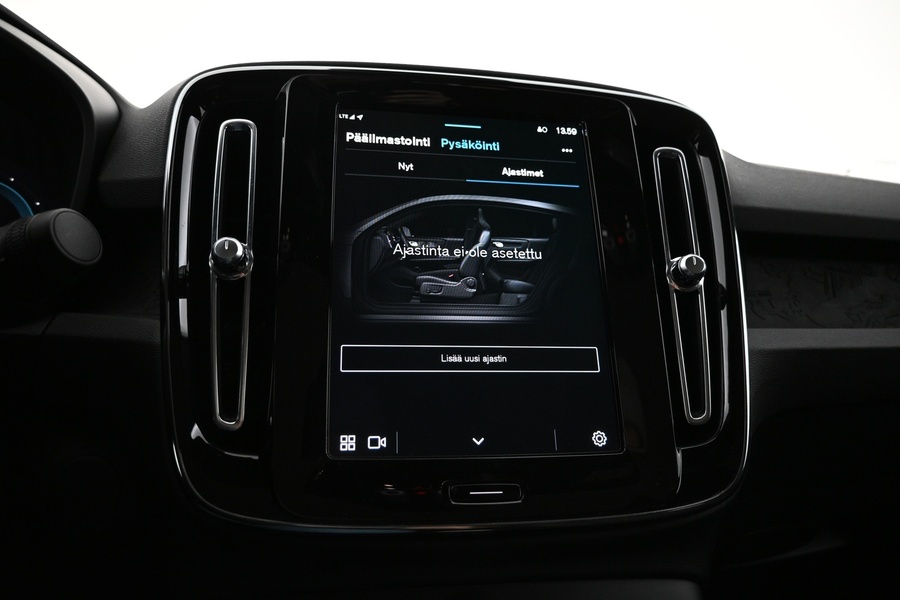 Volvo C40 vaihtoauto