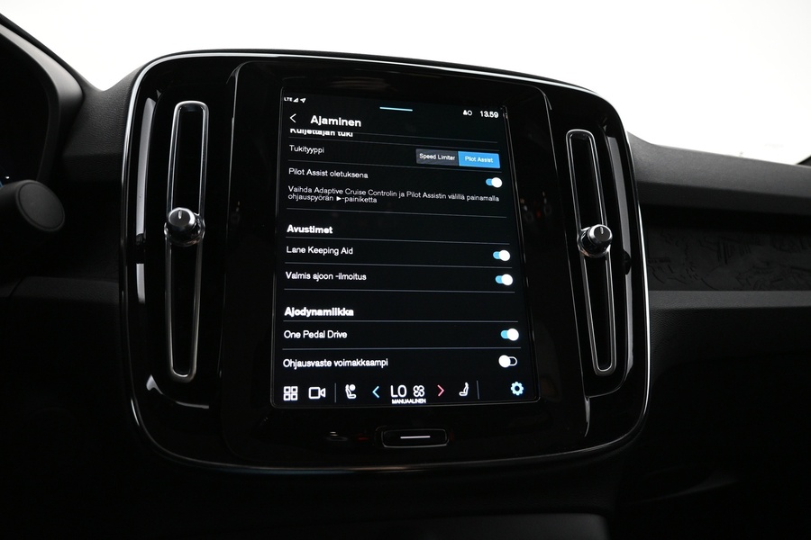 Volvo C40 vaihtoauto