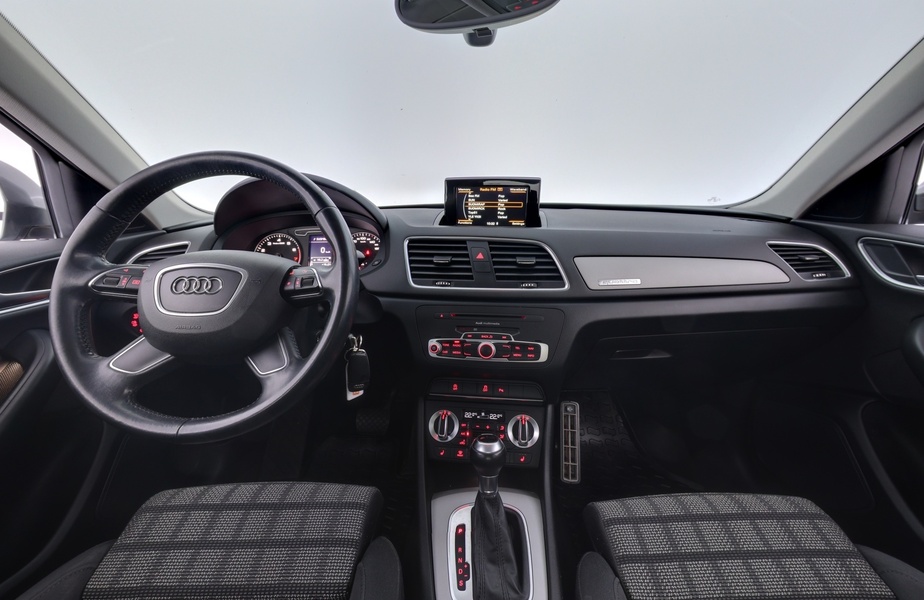Audi Q3 vaihtoauto