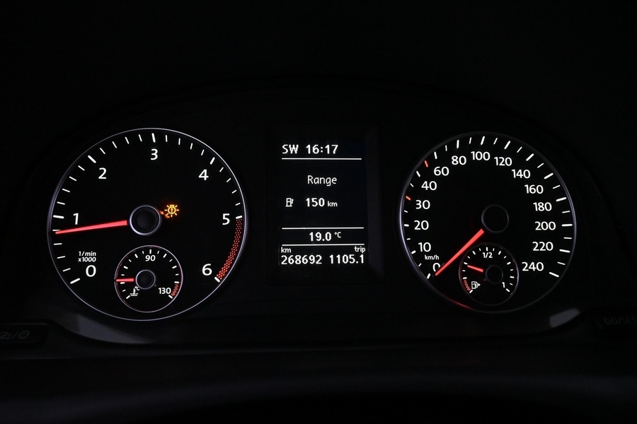 Volkswagen Touran vaihtoauto