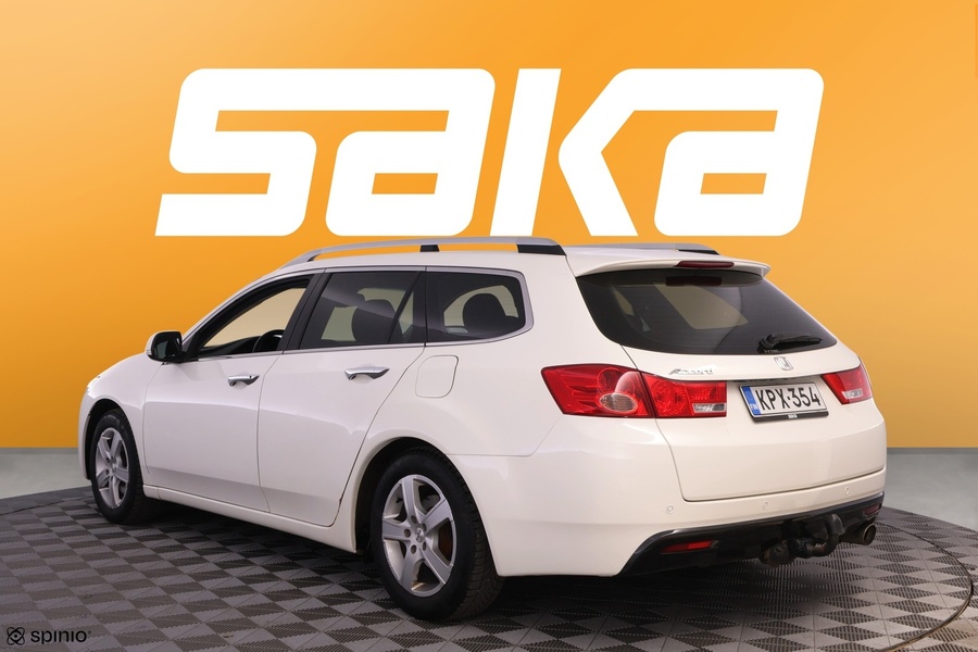 Honda Accord vaihtoauto