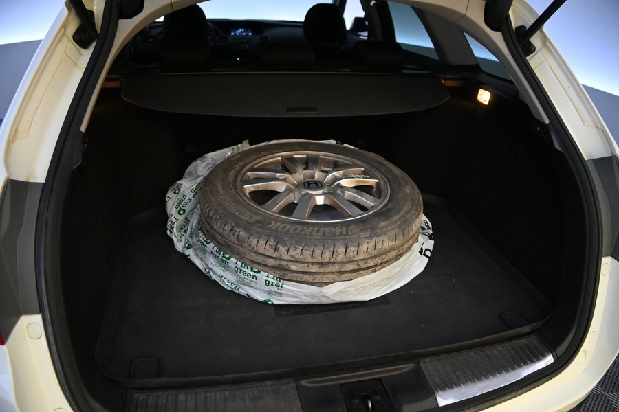 Honda Accord vaihtoauto