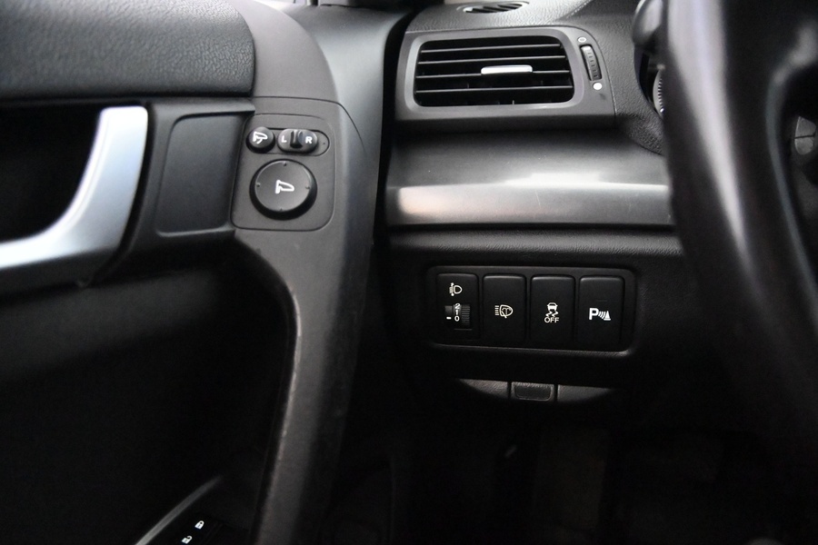 Honda Accord vaihtoauto