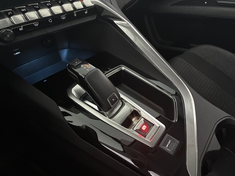 Peugeot 3008 vaihtoauto