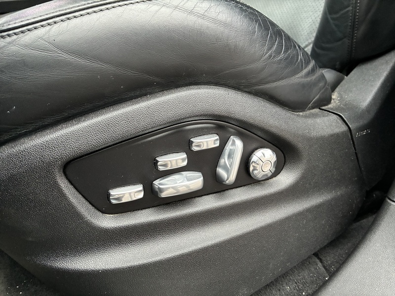 Porsche Cayenne vaihtoauto