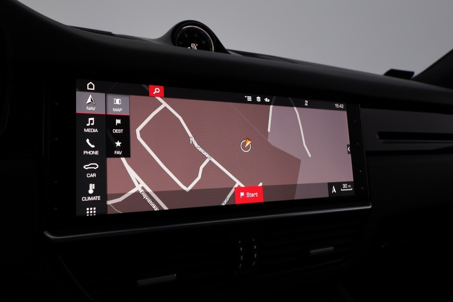 Porsche Cayenne vaihtoauto