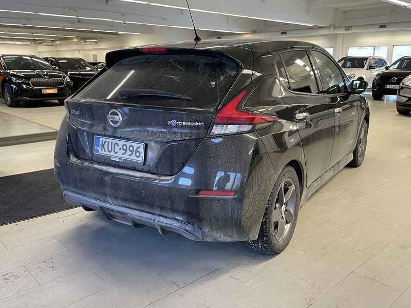 Nissan Leaf vaihtoauto