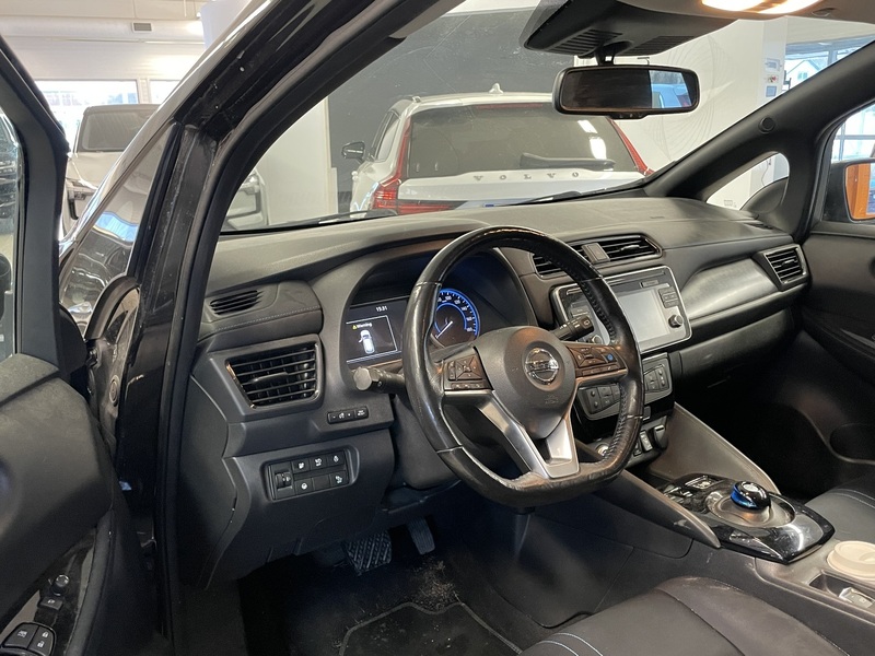 Nissan Leaf vaihtoauto