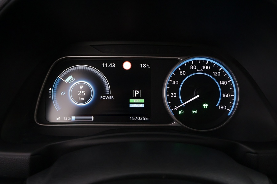 Nissan Leaf vaihtoauto