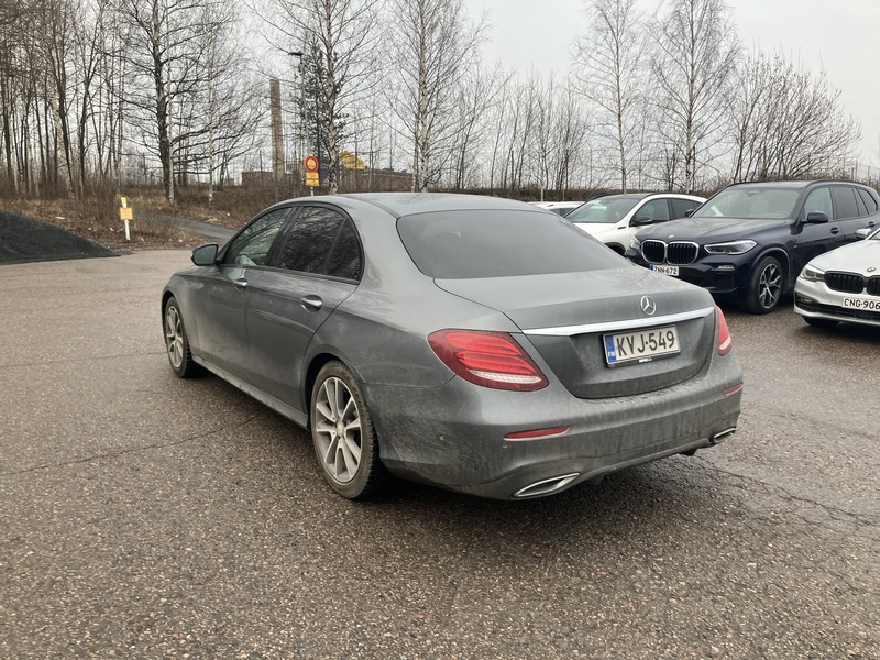 Mercedes-Benz E vaihtoauto