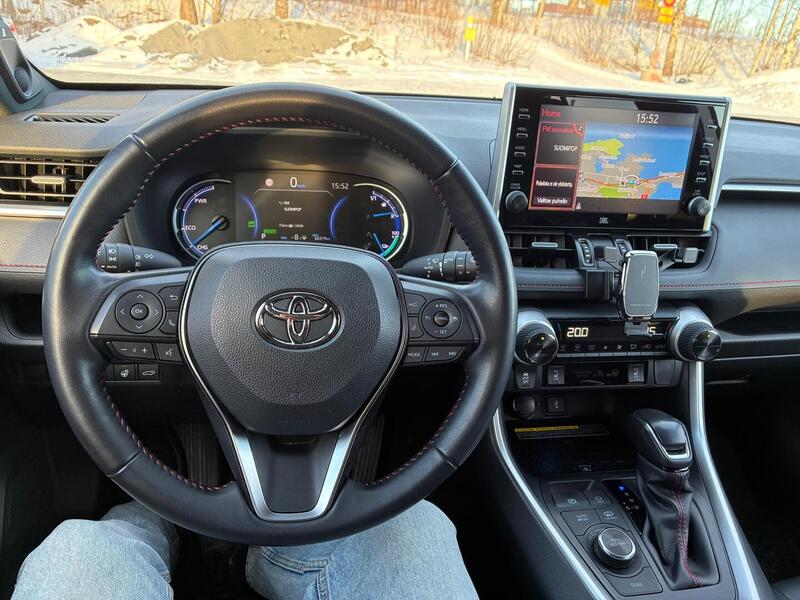 Toyota RAV4 vaihtoauto