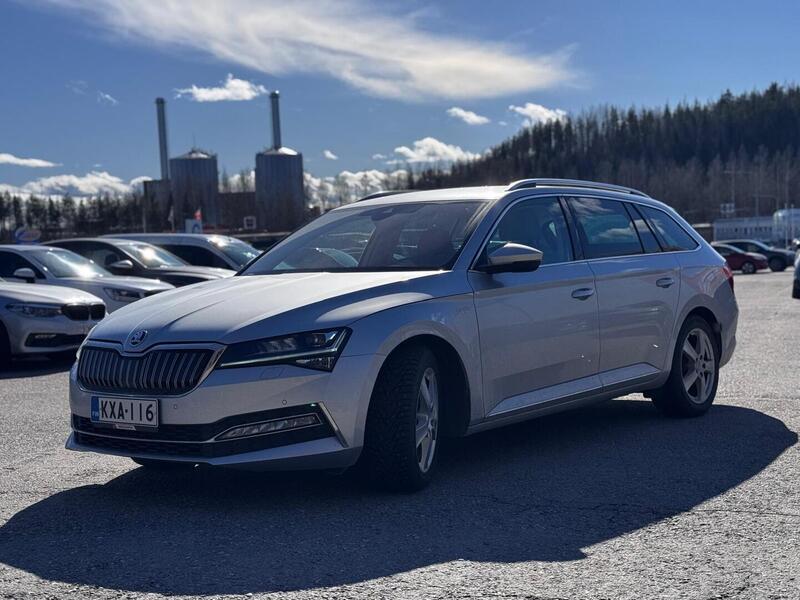 Skoda Superb vaihtoauto