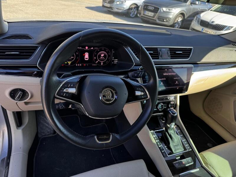 Skoda Superb vaihtoauto